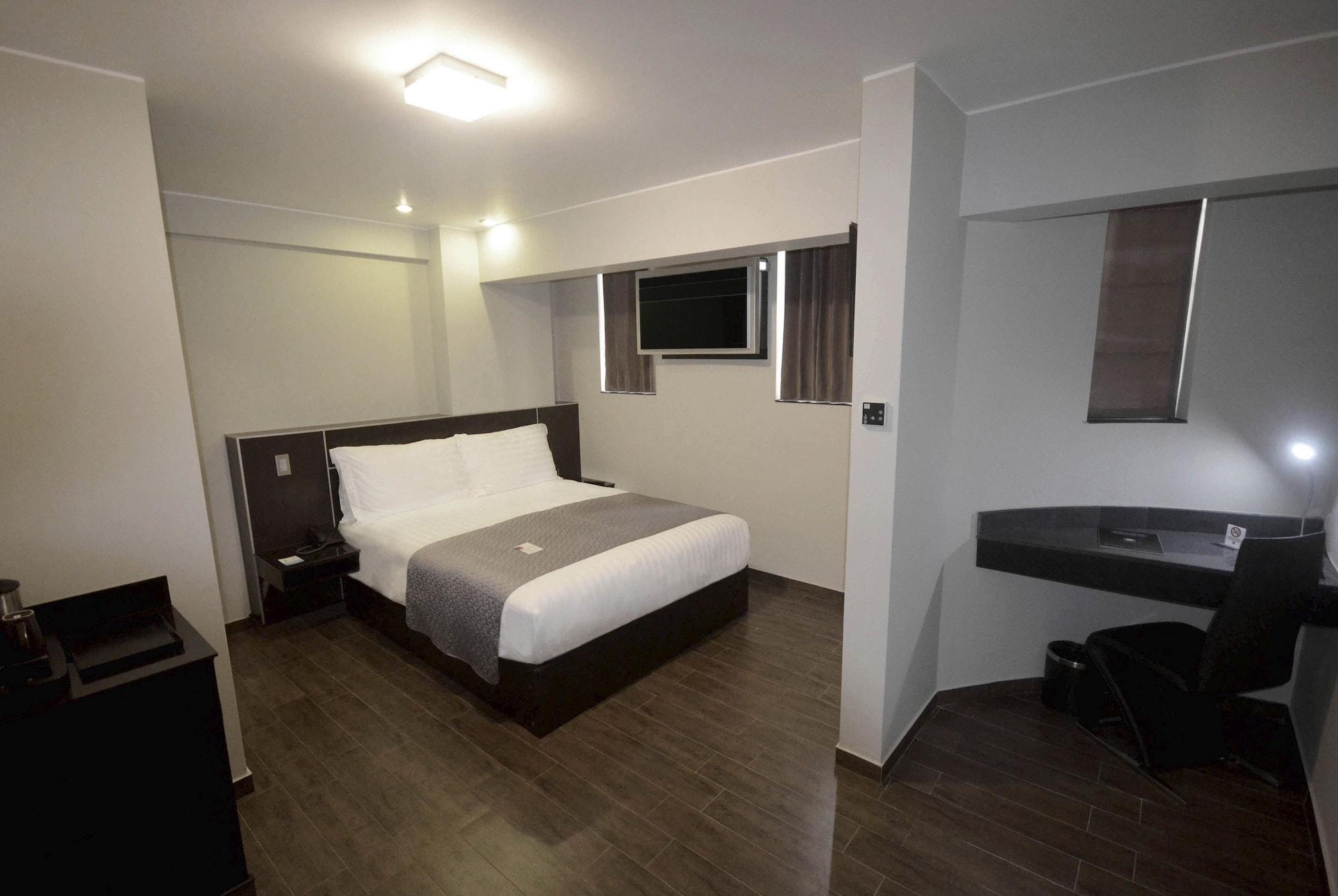 Qp Hotels Trujillo Exterior photo