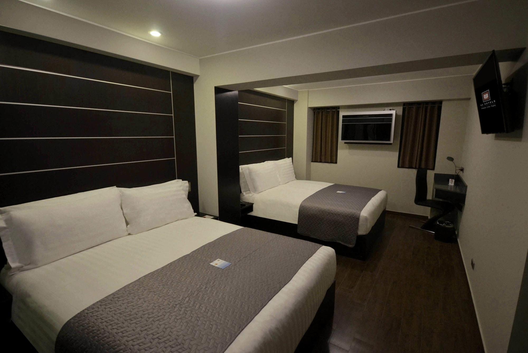 Qp Hotels Trujillo Exterior photo